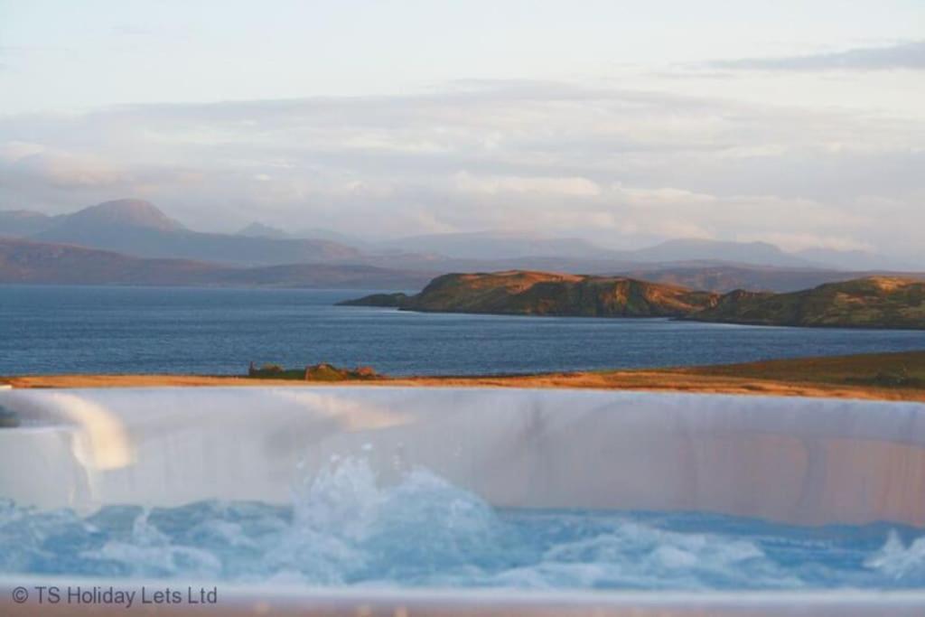 Locholly Lodge Achiltibuie Eksteriør bilde